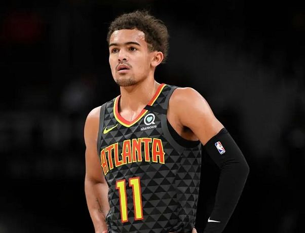 罗马诺：尤文、巴萨等俱乐部在关注伯恩茅斯后卫塞内西（罗马诺：尤文、巴萨等豪门有意伯恩茅斯后卫塞内西）