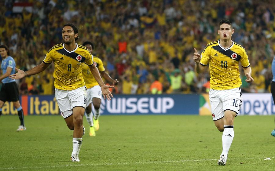 浓眉受伤一幕曝光！库里连拿4分回应弗拉格还拿下第26000分里程碑（浓眉受伤画面曝光，库里连得4分回击弗拉格，生涯总得分突破26000大关）