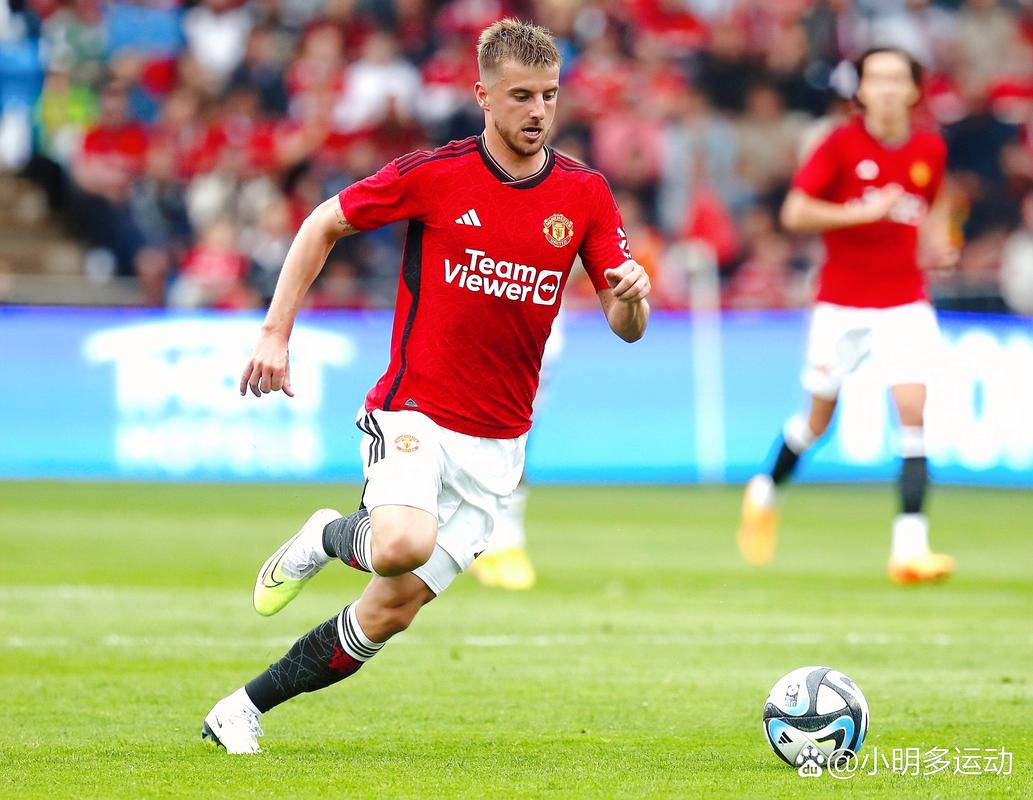 侯永永亮相玉昆新赛季出征仪式 期待展现最好风采（侯永永出席玉昆新赛季出征仪式 盼展现最佳状态）