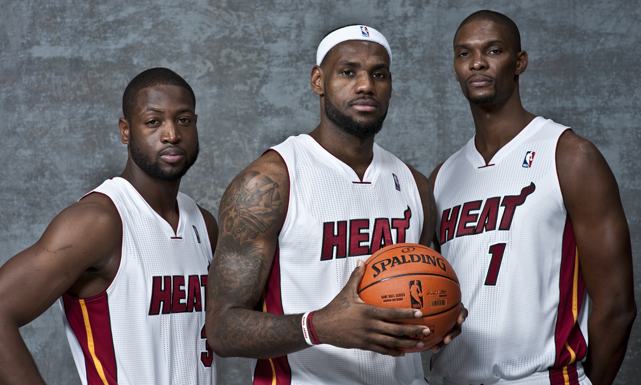 跟队：卡马文加将提前返回皇马，不过他的伤势并不严重（随队消息：卡马文加提前回归皇马，伤情无大碍）