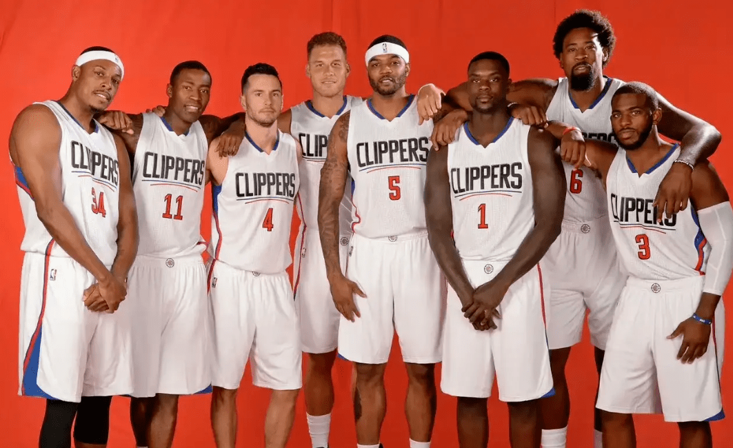 欧冠前瞻：凯拉特核心停赛，奥林匹亚科斯近期状态颇佳（欧冠前瞻：凯拉特王牌停赛，奥林匹亚科斯近况火热）