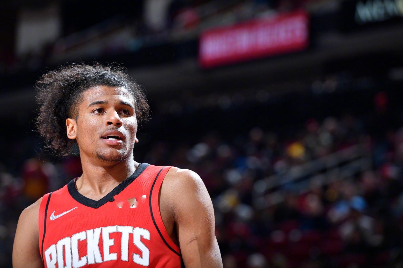 记者：加图索准备征召帕莱斯特拉，已派意大利队球探多次考察（记者曝：加图索计划征召帕莱斯特拉，意大利队球探已多次考察）