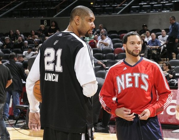 开拓者对快船伤病报告：格兰特等六人缺席，罗威出战成疑（开拓者对阵快船伤情汇总：格兰特携五将缺席，罗威出场成疑）