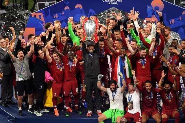 许尔策勒：客战枪手你不能一味退守，要勇敢地踢出自己的风格（许尔策勒：客场对阵枪手别一味死守，勇敢打出自我风格）